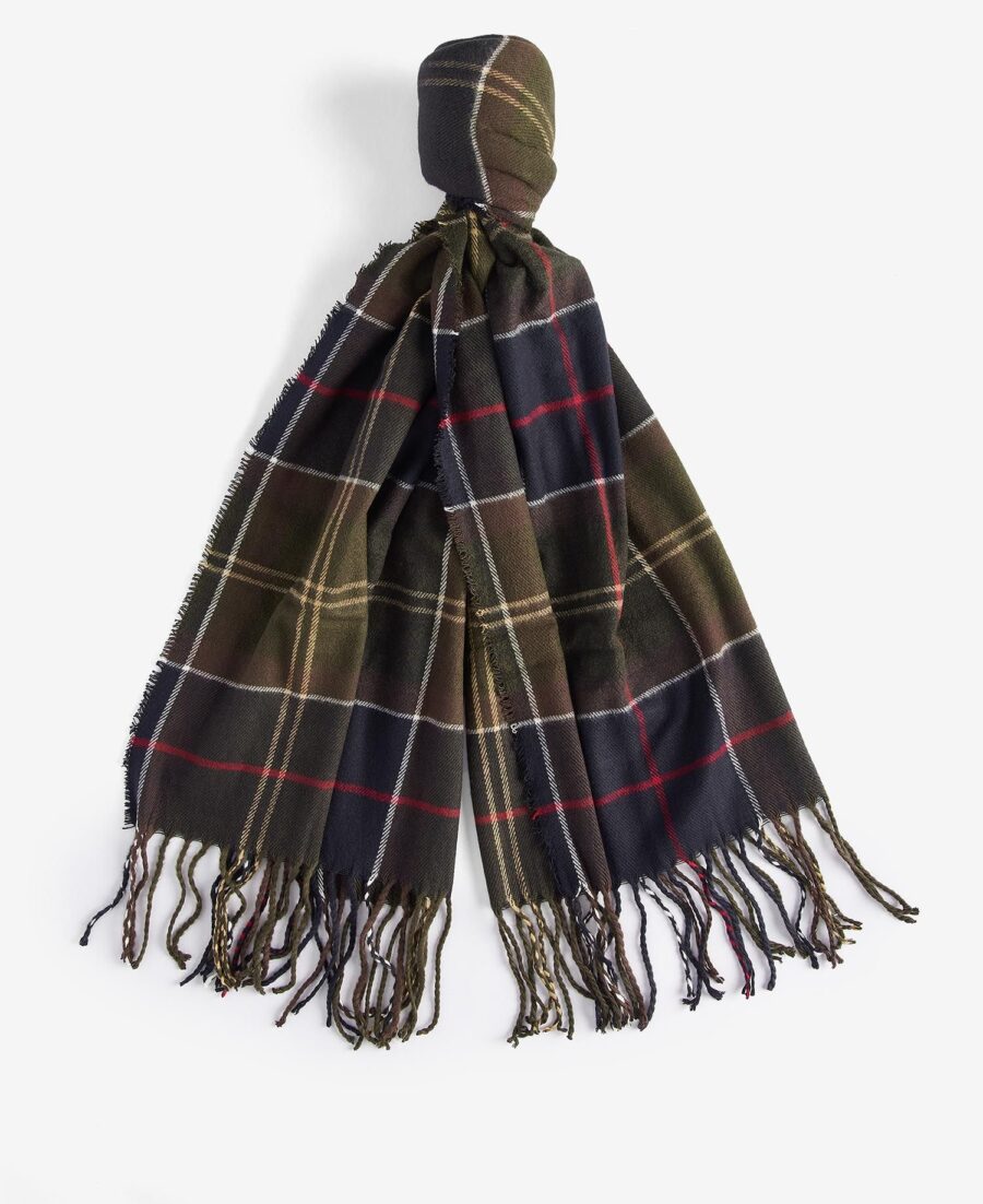 Barbour Dover Beanie & Hailes Scarf Gift Set- Classic Tartan