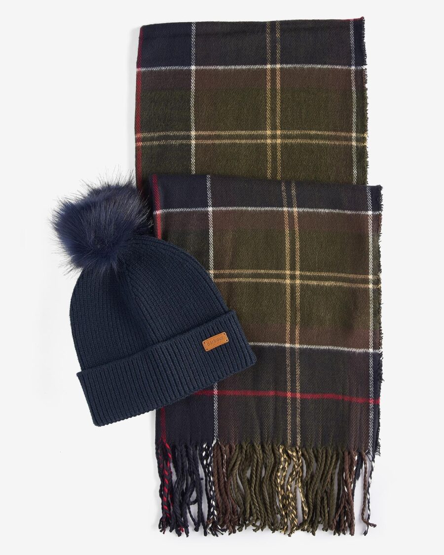 Barbour Dover Beanie & Hailes Scarf Gift Set- Classic Tartan